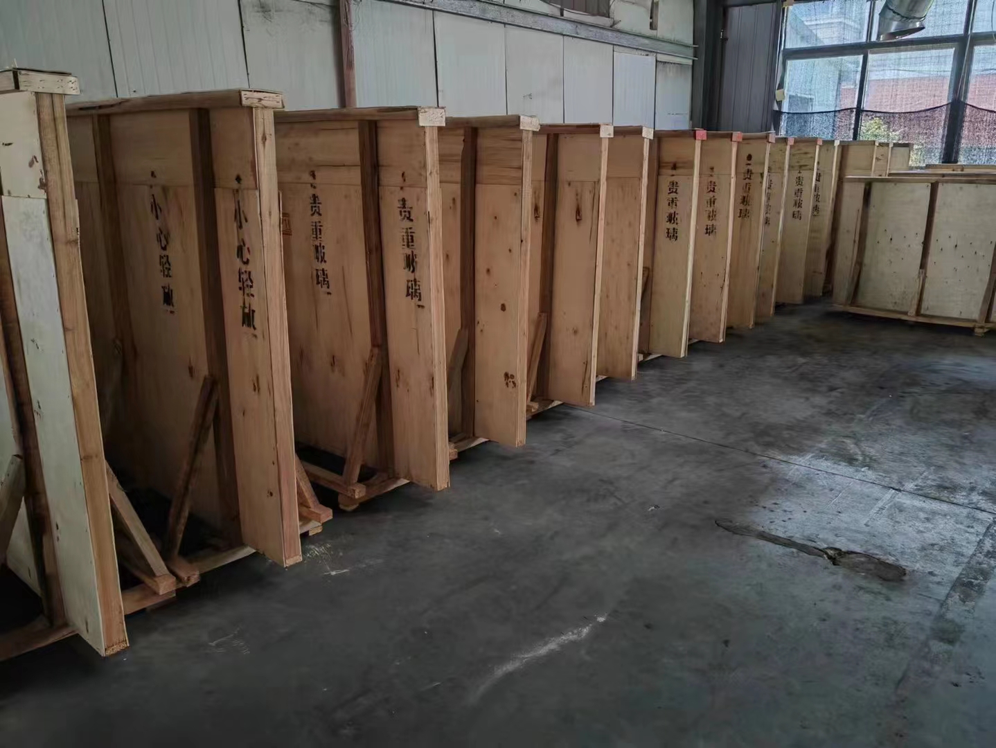 1741224527868439.jpg 7568c64b136bb0b4bed3c7123595a85.jpg